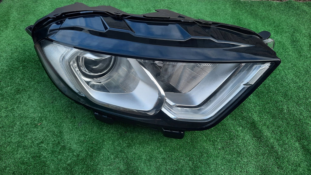 Frontscheinwerfer Ford Ecosport GN15-13D154-DE Rechts Scheinwerfer Headlight