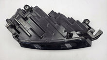 Laden Sie das Bild in den Galerie-Viewer, Frontscheinwerfer Skoda Octavia I 5E4941015 LED Links Scheinwerfer Headlight SCH5777825036yw