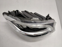 Laden Sie das Bild in den Galerie-Viewer, Frontscheinwerfer Mercedes-Benz Sprinter A9109067200 Rechts Headlight SCH2592441215mf
