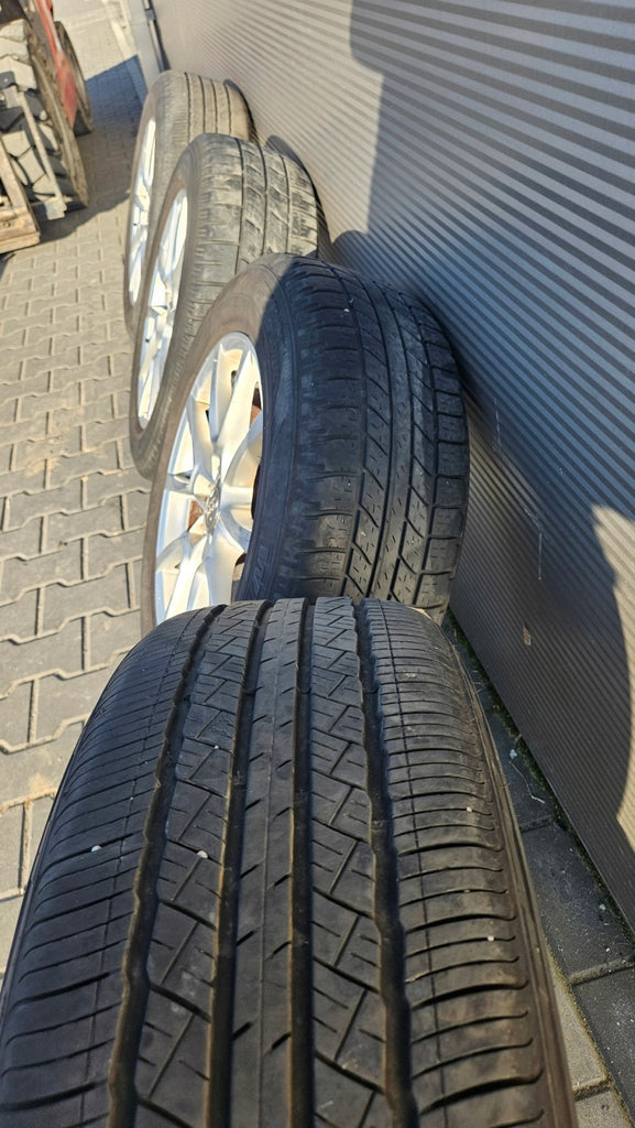 1x Alufelge 18 Zoll 8.0" 5x112 39ET Glanz Silber 8R0601025C Audi Rim Wheel FEL9032942913rh