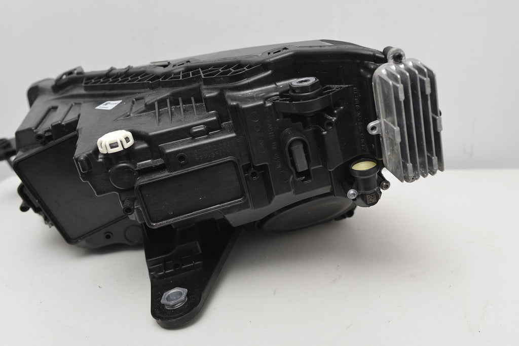 Frontscheinwerfer Skoda Superb III 3V1941016C LED Rechts Scheinwerfer Headlight