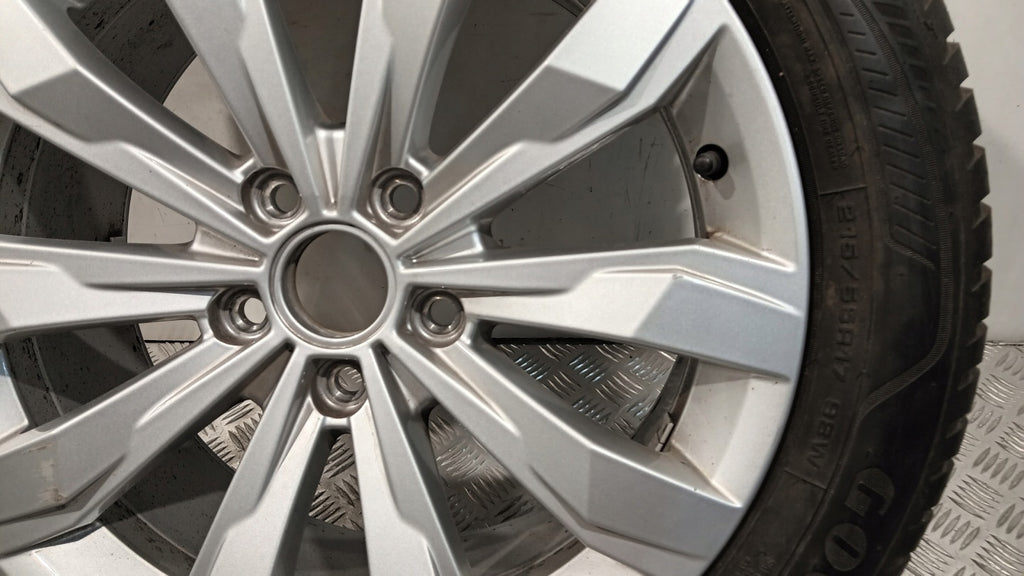1x Alufelge 17 Zoll 7.0" 5x112 45ET Glanz Silber 2GA601025A VW T-Roc Rim Wheel FEL3708623270fk