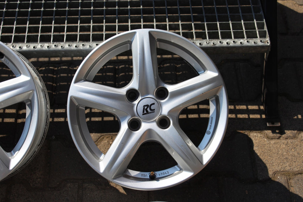 4x Alufelge 15 Zoll 6.0" 4x108 37 5ET Glanz Silber KBA-49043- Ford Ecosport FEL8868195080dn
