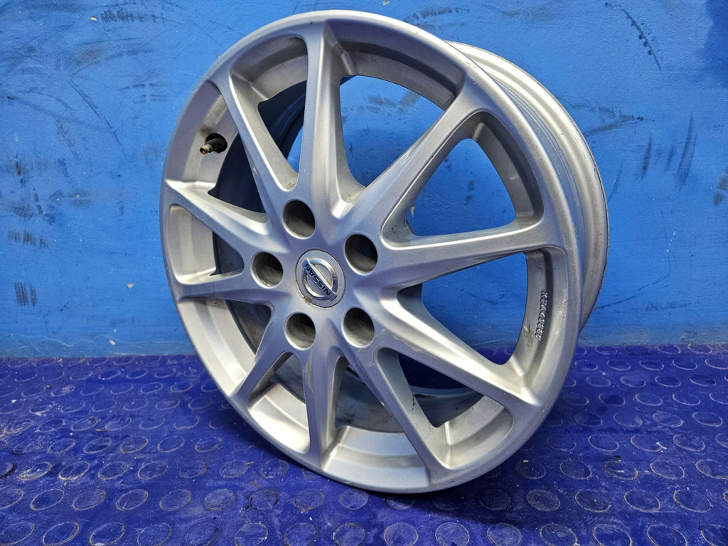 1x Alufelge 16 Zoll 6.5" 5x114.3 40ET Glanz Silber KE409-3Z110 Nissan I FEL3520867868gi