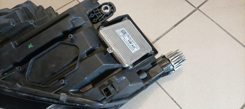 Frontscheinwerfer Skoda Octavia IV Rechts Scheinwerfer Headlight SCH3050660418pu