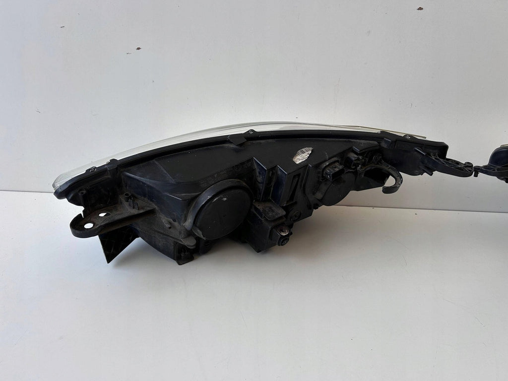 Frontscheinwerfer Citroën C4 II MCJ23820 Ein Stück (Rechts oder Links) Headlight