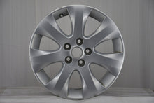 Load image into Gallery viewer, 1x Alufelge 16 Zoll 6.5" 5x105 39ET Glanz Silber 13376018 Opel Rim Wheel FEL5049057281na