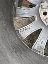 Laden Sie das Bild in den Galerie-Viewer, 1x Alufelge 17 Zoll 7.0" 5x112 34ET 80A601025J- Audi Rim Wheel FEL6506591416qf