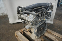 Laden Sie das Bild in den Galerie-Viewer, Motor Lexus Toyota I 4GR 2010 Benzin Engine Unkomplett MOT3599078683as