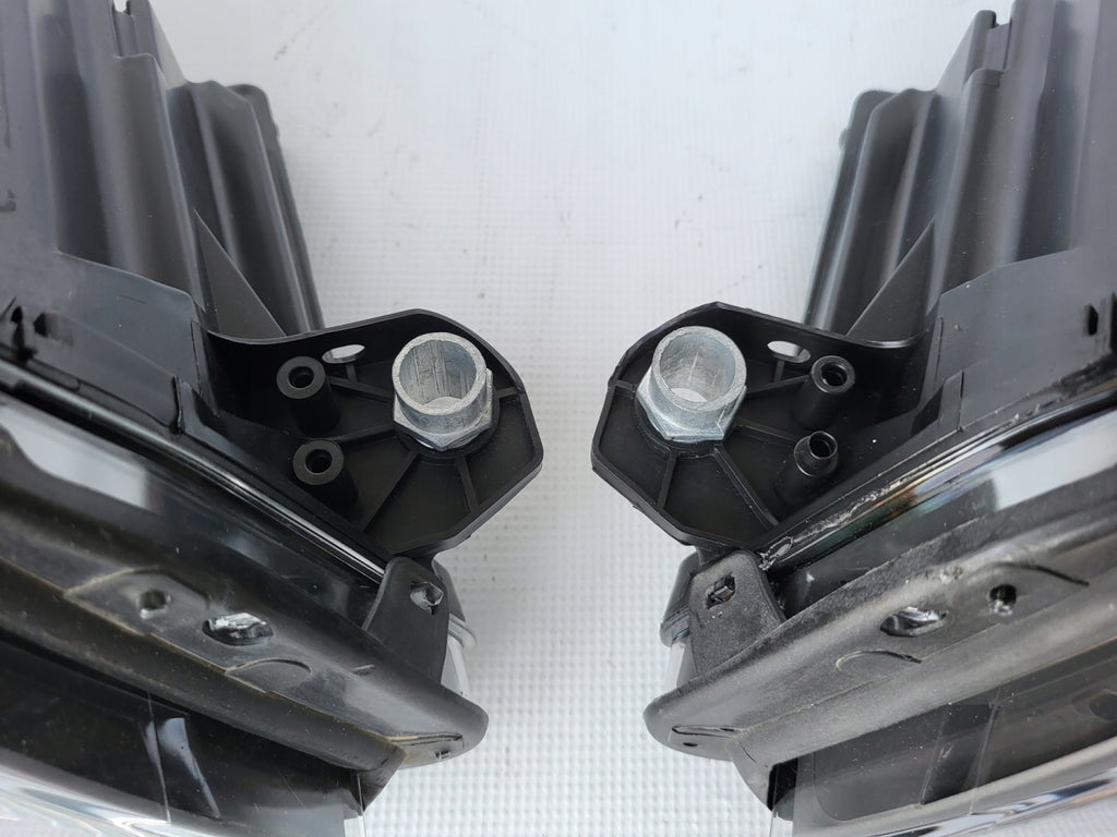 Frontscheinwerfer Mercedes-Benz W204 A2048204339 A2048204439 Xenon Ein Satz SCH8602809051rw