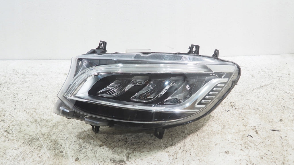 Frontscheinwerfer Mercedes-Benz Sprinter A9109067100 Full LED Links Headlight SCH2663879158wh