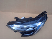 Laden Sie das Bild in den Galerie-Viewer, Frontscheinwerfer Renault Clio V 260604183 LED Links Scheinwerfer Headlight SCH1924520797ro