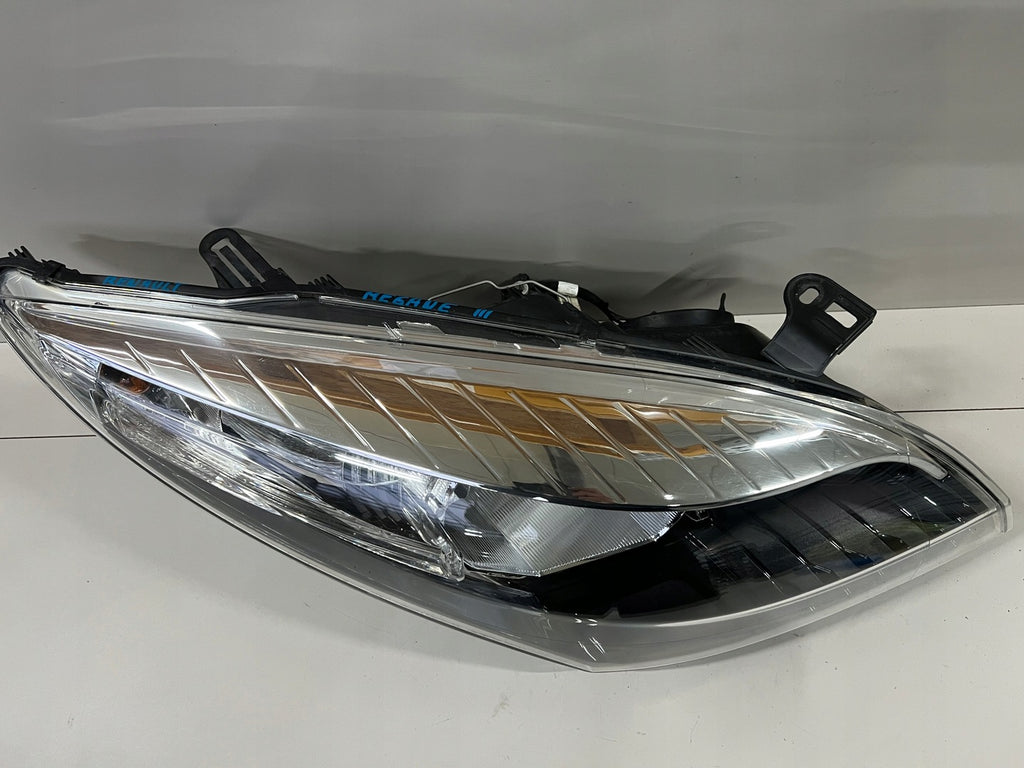 Frontscheinwerfer Renault Megane III 260101010R LED Rechts Headlight