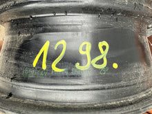 Laden Sie das Bild in den Galerie-Viewer, 1x Alufelge 16 Zoll 6.0" 5x100 38ET Glanz Graphit 658601025 Mg Scala Kamiq FEL3026792155sf