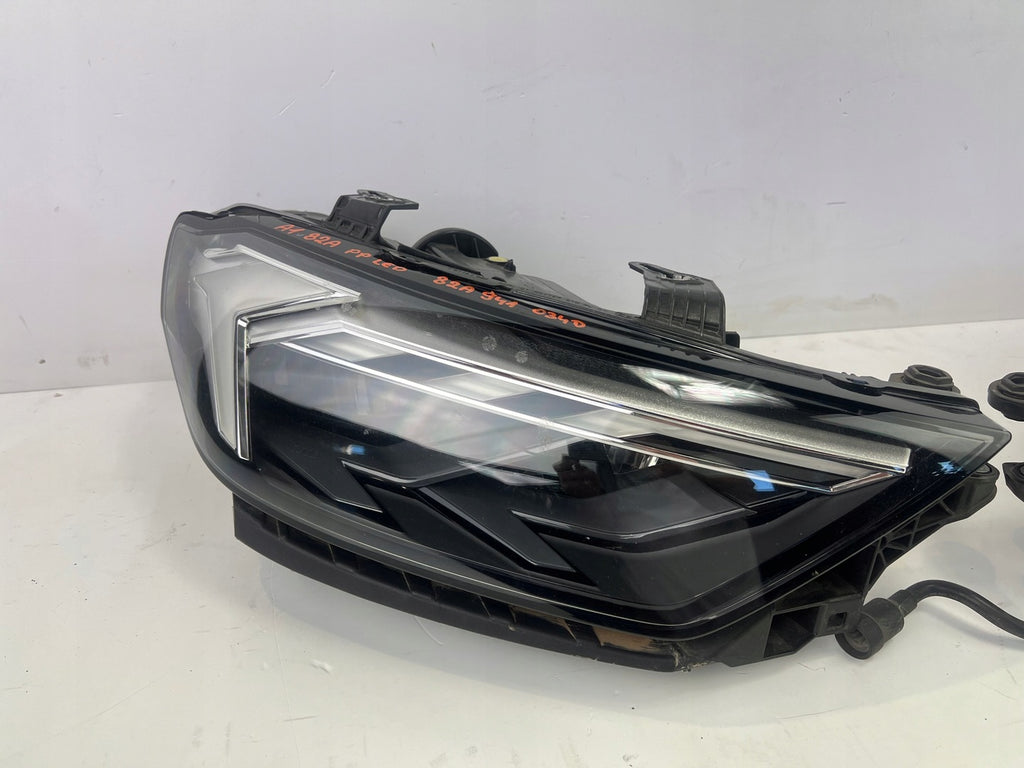 Frontscheinwerfer Audi A1 82A941033D 82A941034D Full LED Rechts oder Links