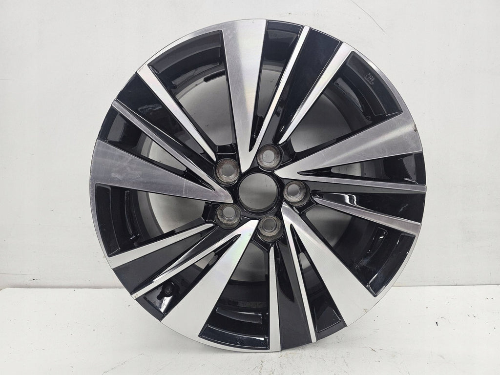 1x Alufelge 17 Zoll 5x114.3 Toyota Corolla Rim Wheel FEL9562908128jt