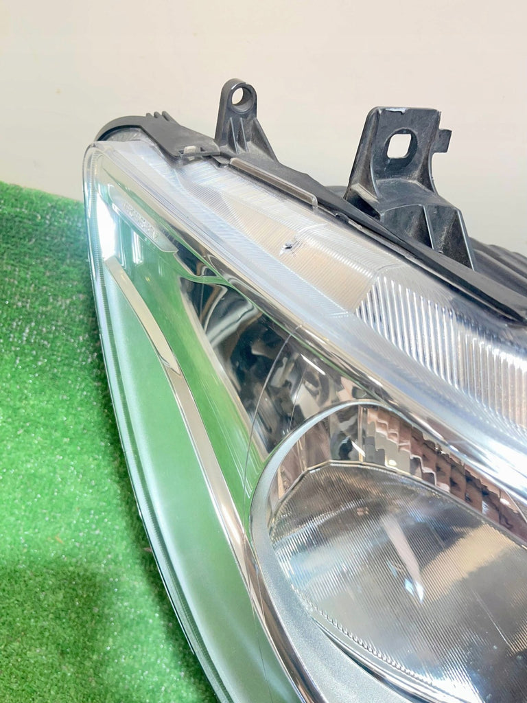 Frontscheinwerfer Mercedes-Benz Sprinter A9109060100 Rechts Headlight SCH1697979797hu