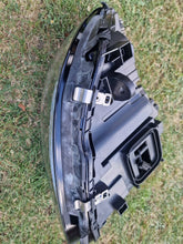 Laden Sie das Bild in den Galerie-Viewer, Frontscheinwerfer Mercedes-Benz W205 A2059069703 Links Scheinwerfer Headlight SCH5170395989ew