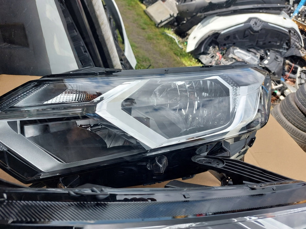 Frontscheinwerfer Dacia Sandero III 260602809R 260104188R Rechts oder Links