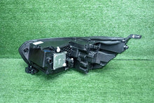 Laden Sie das Bild in den Galerie-Viewer, Frontscheinwerfer Renault Trafic 260102899R Rechts Scheinwerfer Headlight SCH6409725714ck