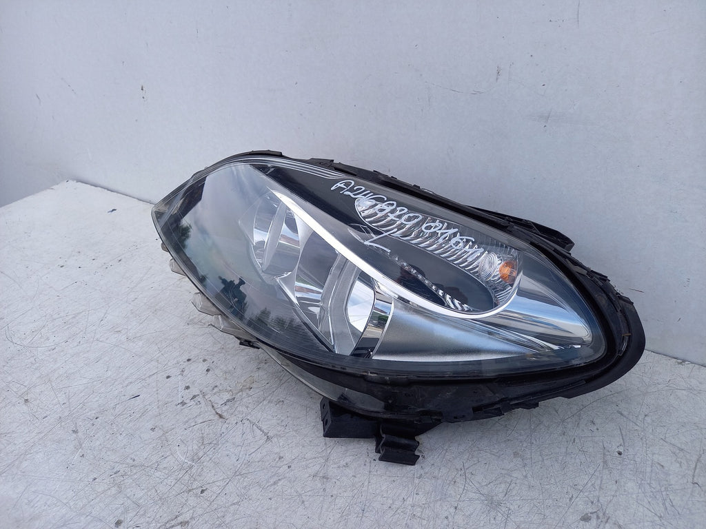 Frontscheinwerfer Mercedes-Benz W246 A2468200161 LED Links Headlight