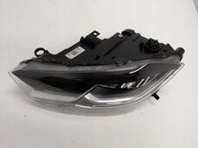 Laden Sie das Bild in den Galerie-Viewer, Frontscheinwerfer VW Polo 2G1941005D Links Scheinwerfer Headlight SCH1226978958np