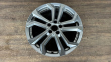 Laden Sie das Bild in den Galerie-Viewer, 1x Alufelge 18 Zoll 8.0" 5x108 45ET KBA52500 Rim Wheel FEL5533696733am