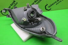 Laden Sie das Bild in den Galerie-Viewer, Frontscheinwerfer Toyota Yaris Verso Links Scheinwerfer Headlight SCH1166758237ou