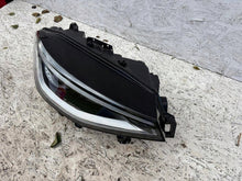 Load image into Gallery viewer, Frontscheinwerfer VW Id.4 11B941036 Vorderseite Scheinwerfer Headlight SCH8387749493wc