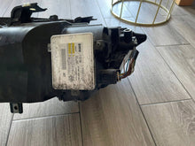 Laden Sie das Bild in den Galerie-Viewer, Frontscheinwerfer BMW 3 E91 E90 7202590 Rechts Scheinwerfer Headlight SCH6516226935qj