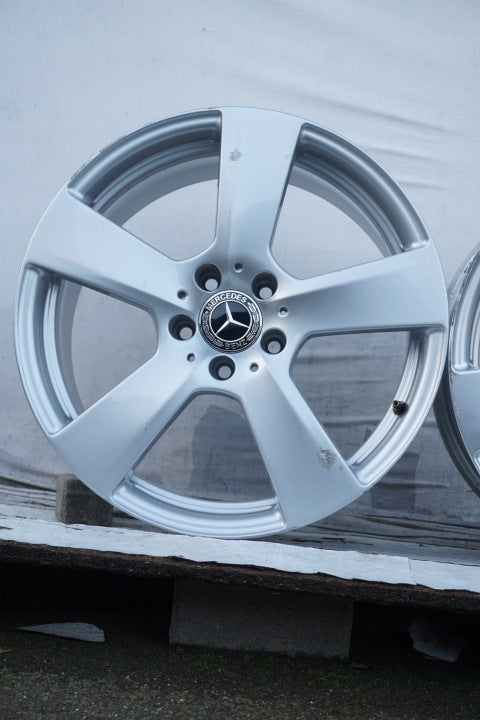 4x Alufelge 18 Zoll 8.5" 5x112 48ET Glanz Silber A2124011302 Mercedes-Benz FEL2621481142kk