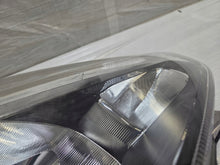 Laden Sie das Bild in den Galerie-Viewer, Frontscheinwerfer Ford Fiesta I C1BB-13W029-AE 6FB117-8B2D80 Rechts Headlight SCH8820095587uj