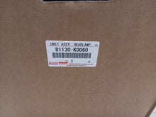 Laden Sie das Bild in den Galerie-Viewer, Frontscheinwerfer Toyota Yaris 32337374 Full LED Ein Stück (Rechts oder Links)