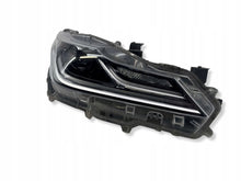Laden Sie das Bild in den Galerie-Viewer, Frontscheinwerfer Toyota Corolla 81110-02T51 LED Rechts Scheinwerfer Headlight SCH8631455948ka