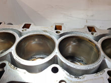 Laden Sie das Bild in den Galerie-Viewer, Motorblock BMW E88 E91 E93 E90 E92 E82 N54B30A 3.0 Benzin Unkomplett