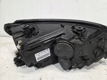 Load image into Gallery viewer, Frontscheinwerfer VW Caddy III 2K1941005B Links Scheinwerfer Headlight SCH8859031317zp