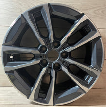 Laden Sie das Bild in den Galerie-Viewer, 1x Alufelge 17 Zoll 7.0" 5x112 6891175 BMW 2 Active Tourer U06 Rim Wheel FEL3873769123nc