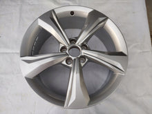 Load image into Gallery viewer, 1x Alufelge 19 Zoll 7.0&quot; 5x112 34ET Glanz Silber 80A601025 Audi Q5 Rim Wheel