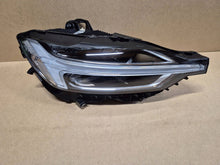 Laden Sie das Bild in den Galerie-Viewer, Frontscheinwerfer Volvo Xc60 31655231 Rechts Scheinwerfer Headlight SCH1657339058au