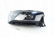 Laden Sie das Bild in den Galerie-Viewer, Frontscheinwerfer Skoda Enyaq IV 5LB941016A Rechts Scheinwerfer Headlight