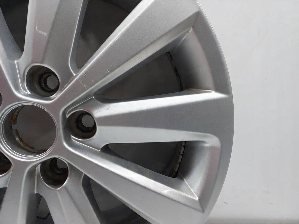 1x Alufelge 15 Zoll 6.5" 5x108 40ET 5F0501025G Seat Leon Rim Wheel