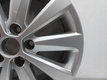 Laden Sie das Bild in den Galerie-Viewer, 1x Alufelge 15 Zoll 6.5&quot; 5x108 40ET 5F0501025G Seat Leon Rim Wheel