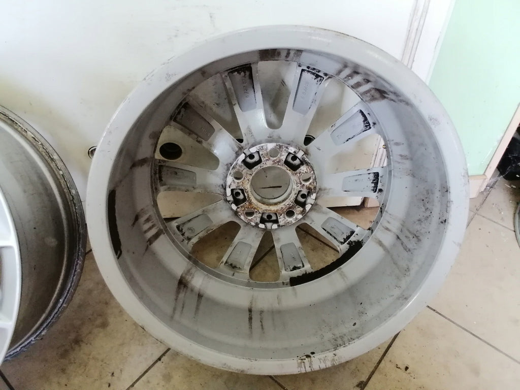 1x Alufelge 18 Zoll 8.0" 5x120 43ET Glanz Silber 6787578 BMW F26 X3 F25 FEL1496213212vh