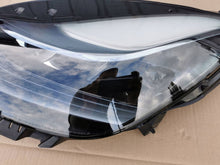 Laden Sie das Bild in den Galerie-Viewer, Frontscheinwerfer Tesla 3 1514952-00-D-BAX LED Ein Stück (Rechts oder Links)