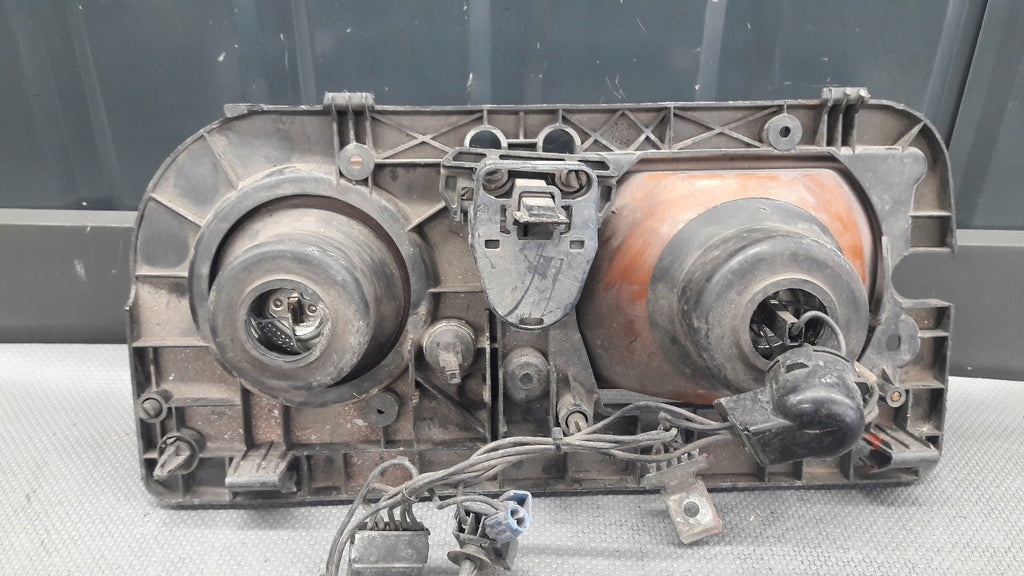 Frontscheinwerfer Renault 9 675045509 Rechts Scheinwerfer Headlight SCH8076330028ir