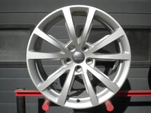 Laden Sie das Bild in den Galerie-Viewer, 4x Alufelge 18 Zoll 8.0" 5x112 29ET Glanz Silber 4N0601025A Audi A8 D5 Rim Wheel FEL8782141646yp