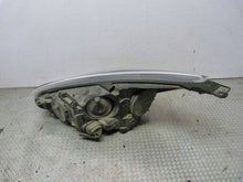 Laden Sie das Bild in den Galerie-Viewer, Frontscheinwerfer Ford Focus RZA8095 Rechts Scheinwerfer Headlight SCH4931521875rq