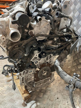 Load image into Gallery viewer, Motor Peugeot 3008 HN09 1.2 THP 136PS 1TKm 2025 Benzin Engine Komplett MOT8680947558cu