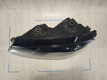Load image into Gallery viewer, Frontscheinwerfer VW Caddy IV 2K1941015B 1ED01228601 Links Headlight SCH3415682229lv