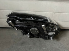 Load image into Gallery viewer, Frontscheinwerfer BMW 5 G31 G30 7439200-01 Full LED Ein Satz Headlight SCH6704342936tq